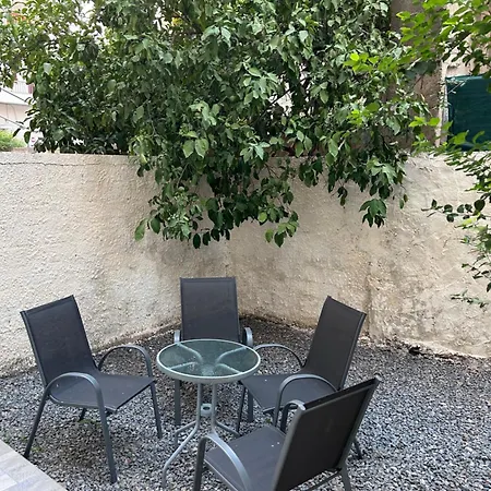 Apartamento Paul In The Center Of Kalamata