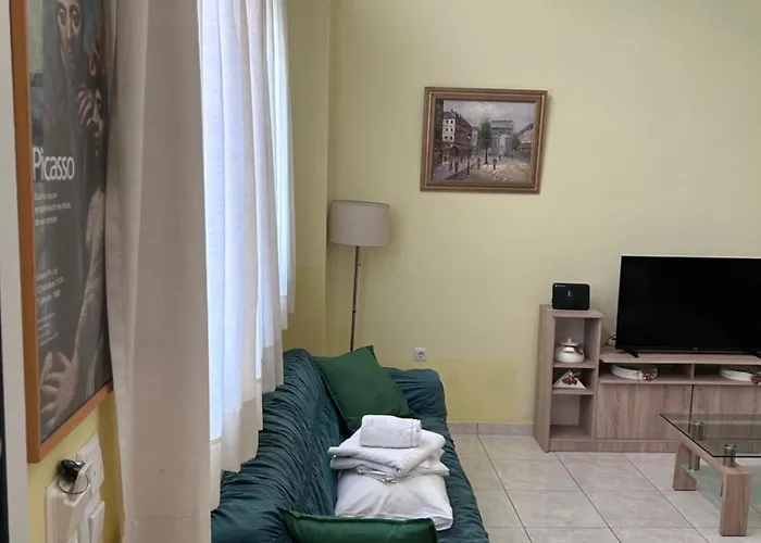 Apartamento Paul In The Center Of Kalamata