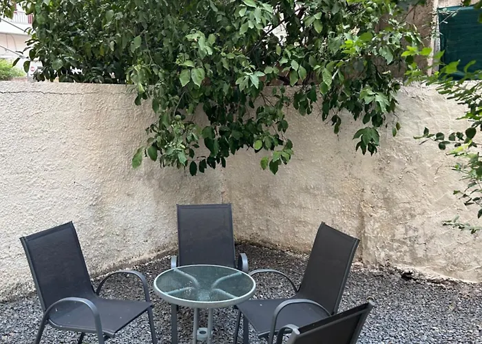 Apartamento Paul In The Center Of Kalamata