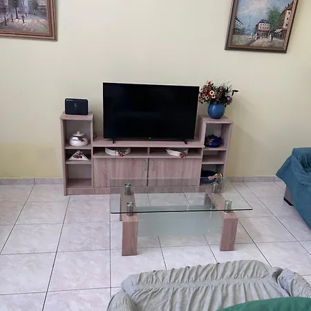 Paul In The Center Of Apartment Kalamata